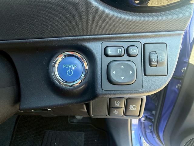 アクア Ｓ　メモリーナビ　ワンセグＴＶ　衝突軽減ブレーキ　バックカメラ　ＥＴＣ　前後ドライブレコーダー　スマートキー　ＬＥＤヘッドライト　メッキドアミラーカバー（12枚目）