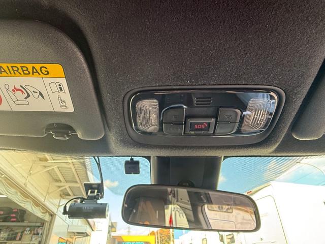 ヤリスクロス ハイブリッドＺ　スマートキー　ＬＥＤヘッドライト　８インディスプレイオーディオ　エントリーナビ　前後ドラレコ　パワーシート　フルセグＴＶ　ＥＴＣ　左右シートヒーター　ハンドルヒーター　クルコン　パノラミックビュー（32枚目）