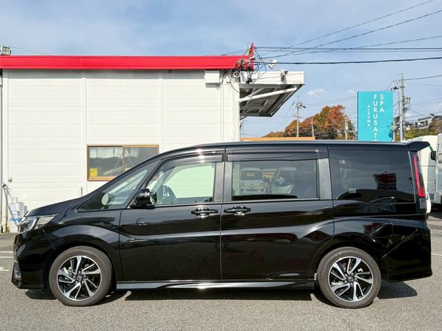 ステップワゴンスパーダ スパーダ・クールスピリット　ホンダセンシング　ワンオーナー　ＬＥＤヘッドライト　スマートキー　衝突軽減ブレーキ　純正９インチナビ　後席モニター　ＥＴＣ　バックカメラ　両側パワースライドドア　左右シートヒーター　パドルシフト　純正エンジンスターター（5枚目）