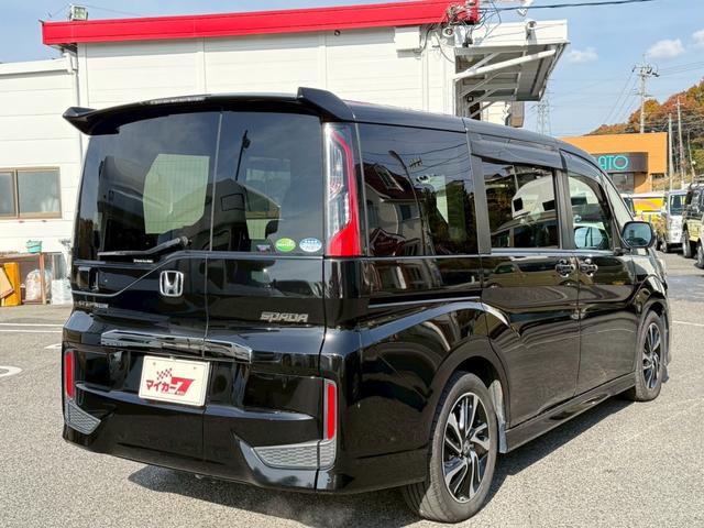 ステップワゴンスパーダ スパーダ・クールスピリット　ホンダセンシング　ワンオーナー　ＬＥＤヘッドライト　スマートキー　衝突軽減ブレーキ　純正９インチナビ　後席モニター　ＥＴＣ　バックカメラ　両側パワースライドドア　左右シートヒーター　パドルシフト　純正エンジンスターター（7枚目）