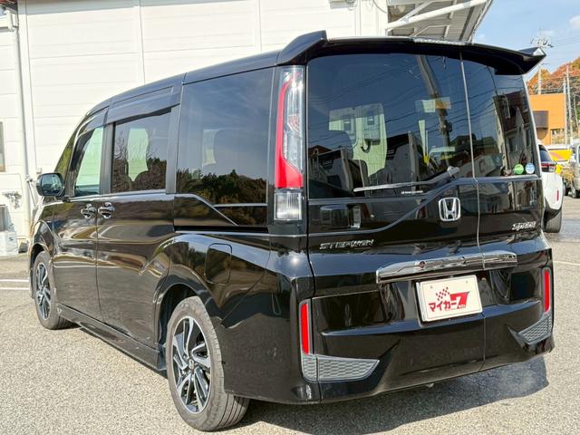 ステップワゴンスパーダ スパーダ・クールスピリット　ホンダセンシング　ワンオーナー　ＬＥＤヘッドライト　スマートキー　衝突軽減ブレーキ　純正９インチナビ　後席モニター　ＥＴＣ　バックカメラ　両側パワースライドドア　左右シートヒーター　パドルシフト　純正エンジンスターター（8枚目）