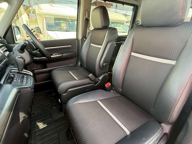 ステップワゴンスパーダ スパーダ・クールスピリット　ホンダセンシング　ワンオーナー　ＬＥＤヘッドライト　スマートキー　衝突軽減ブレーキ　純正９インチナビ　後席モニター　ＥＴＣ　バックカメラ　両側パワースライドドア　左右シートヒーター　パドルシフト　純正エンジンスターター（29枚目）