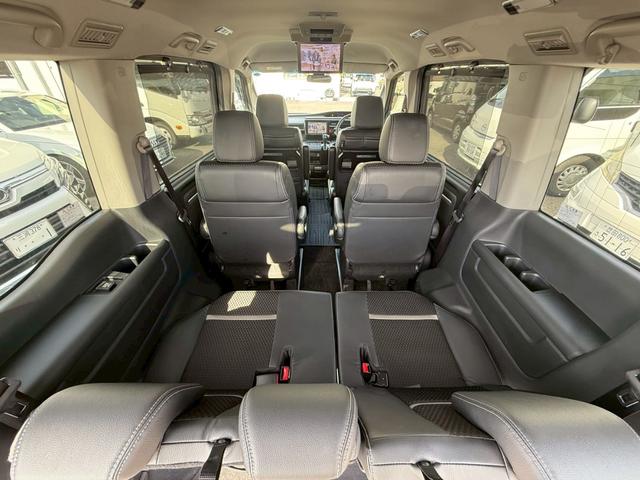 ステップワゴンスパーダ スパーダ・クールスピリット　ホンダセンシング　ワンオーナー　ＬＥＤヘッドライト　スマートキー　衝突軽減ブレーキ　純正９インチナビ　後席モニター　ＥＴＣ　バックカメラ　両側パワースライドドア　左右シートヒーター　パドルシフト　純正エンジンスターター（45枚目）