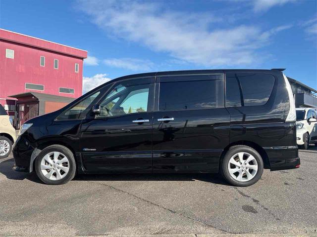 セレナ ハイウェイスター S-ハイブリッド Vセレクション バックカメラ ナビ TV オートクルーズコントロール 両側電動スライドドア オートライト HID スマートキー アイドリングストップ 電動格納ミラー 後席モニター 3列シート CVT アルミホイール(21枚目)