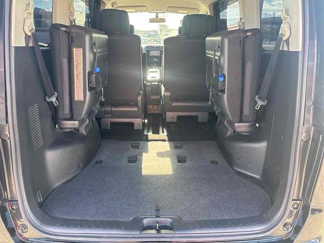 セレナ ハイウェイスター S-ハイブリッド Vセレクション バックカメラ ナビ TV オートクルーズコントロール 両側電動スライドドア オートライト HID スマートキー アイドリングストップ 電動格納ミラー 後席モニター 3列シート CVT アルミホイール(29枚目)