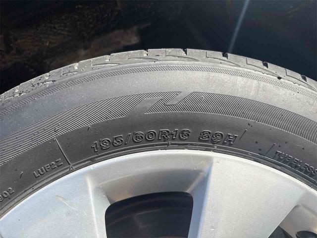 セレナ ハイウェイスター S-ハイブリッド Vセレクション バックカメラ ナビ TV オートクルーズコントロール 両側電動スライドドア オートライト HID スマートキー アイドリングストップ 電動格納ミラー 後席モニター 3列シート CVT アルミホイール(31枚目)