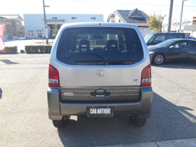 Z ベースグレード タイミングベルト交換済み 4WD キーレス ナビ CD/DVD再生 Bluetooth対応 純正アルミ エアバック ABS(13枚目)