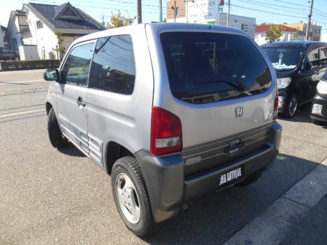 Z ベースグレード タイミングベルト交換済み 4WD キーレス ナビ CD/DVD再生 Bluetooth対応 純正アルミ エアバック ABS(14枚目)