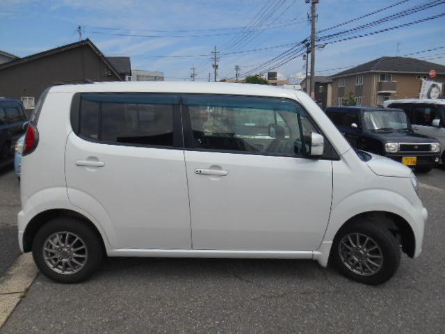 モコ X タイミングチェーンモデル CD USB接続 スマートキー ETC オートエアコン プッシュスタート アルミ ベンチシート ドライブレコーダー付き Wエアバック ABS 盗難防止装置 衝突安全ボディ(10枚目)