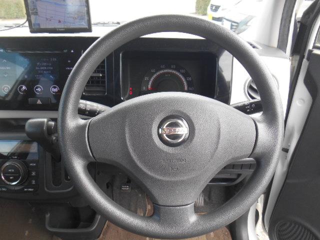 モコ X タイミングチェーンモデル CD USB接続 スマートキー ETC オートエアコン プッシュスタート アルミ ベンチシート ドライブレコーダー付き Wエアバック ABS 盗難防止装置 衝突安全ボディ(33枚目)