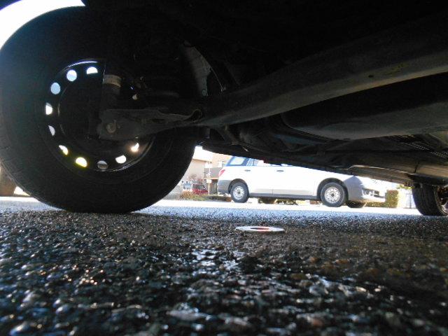 年式的に多少の錆は出ますが、十分に状態は良好と言えます。（下回りの写真も積極的に公開しております）