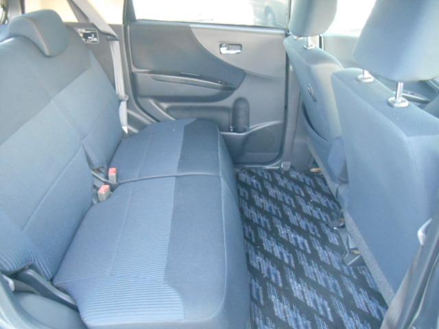 ムーヴ カスタム　ＲＳ　タイミングチェーンモデル　ターボ　スマートキー　ＨＩＤライト　フォグライト　ＣＤ　エアロ　アルミ　モモステアリング　オートエアコン　ベンチシート　Ｗエアバック　ＡＢＳ　盗難防止装置　衝突安全ボディ（21枚目）