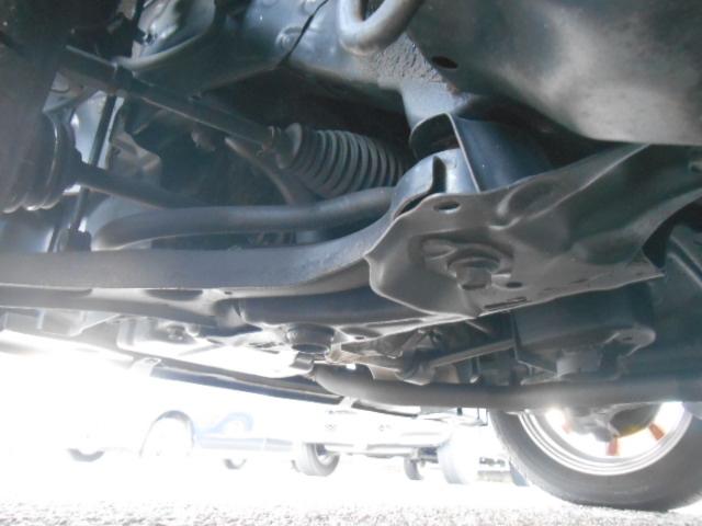 ムーヴ カスタム　ＲＳ　タイミングチェーンモデル　ターボ　スマートキー　ＨＩＤライト　フォグライト　ＣＤ　エアロ　アルミ　モモステアリング　オートエアコン　ベンチシート　Ｗエアバック　ＡＢＳ　盗難防止装置　衝突安全ボディ（45枚目）