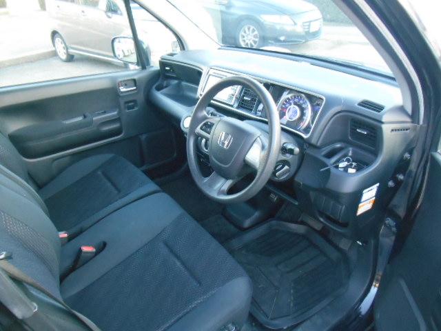 ライフ ディーバスマートスタイル 4WD スマートキー ワンセグ CD/DVD再生 USB接続 SD バックカメラ HIDライト フォグライト エアロ オートエアコン Wエアバック ABS 盗難防止装置 衝突安全ボディ(16枚目)