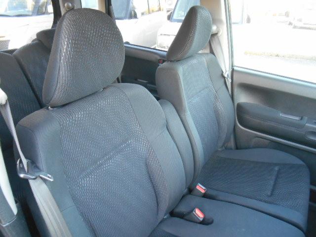 ライフ ディーバスマートスタイル 4WD スマートキー ワンセグ CD/DVD再生 USB接続 SD バックカメラ HIDライト フォグライト エアロ オートエアコン Wエアバック ABS 盗難防止装置 衝突安全ボディ(18枚目)