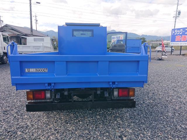 タイタントラック 強化ダンプ　トラック　ＥＴＣ　キーレスエントリー　電動格納ミラー　ＥＳＣ　エアコン　パワーウィンドウ　運転席エアバッグ　助手席エアバッグ　ミュージックプレイヤー接続可（17枚目）