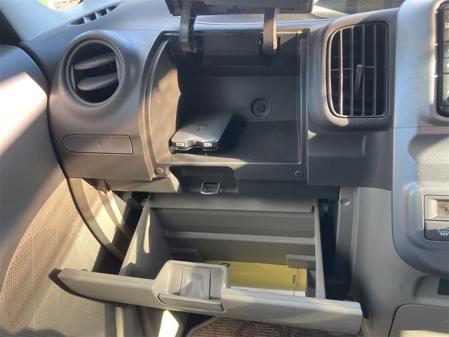 タント Ｘリミテッド　ＥＴＣ　バックカメラ　電動スライドドア　ナビ　ＴＶ　スマートキー　アイドリングストップ　電動格納ミラー　ベンチシート　ＣＶＴ　盗難防止システム　ＡＢＳ　ＣＤ　ミュージックプレイヤー接続可（47枚目）