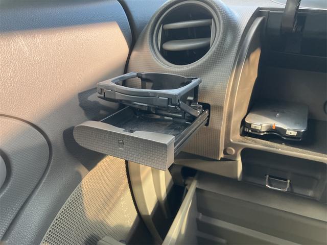 タント Ｘリミテッド　ＥＴＣ　バックカメラ　電動スライドドア　ナビ　ＴＶ　スマートキー　アイドリングストップ　電動格納ミラー　ベンチシート　ＣＶＴ　盗難防止システム　ＡＢＳ　ＣＤ　ミュージックプレイヤー接続可（48枚目）