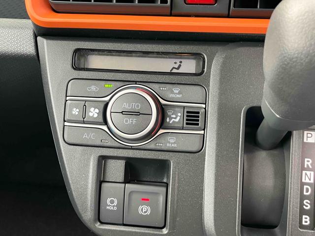 タント ファンクロス　両側電動スライドドア　クリアランスソナー　レーンアシスト　衝突被害軽減システム　オートライト　ＬＥＤヘッドランプ　ヘッドライトウォッシャー　スマートキー　アイドリングストップ　電動格納ミラー（4枚目）