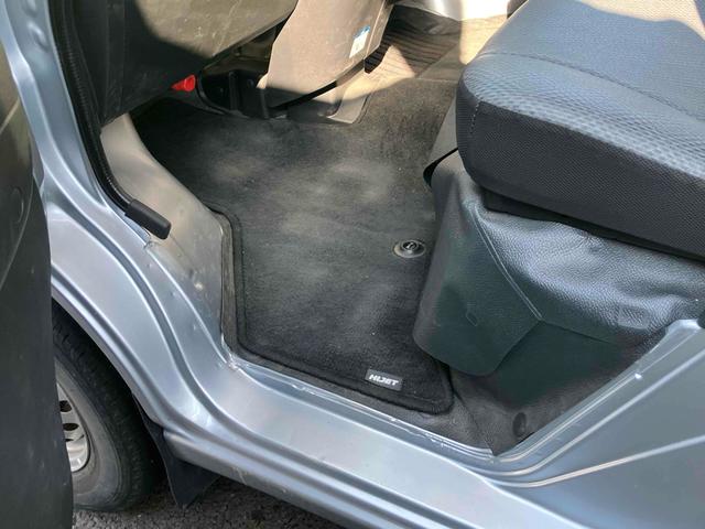 ハイゼットカーゴ スペシャルSAIII 軽バン バン AT 衝突被害軽減システム ETC 両側スライドドア キーレスエントリー アイドリングストップ オートマチックハイビーム オートライト ABS ESC エアコン パワーステアリング(24枚目)