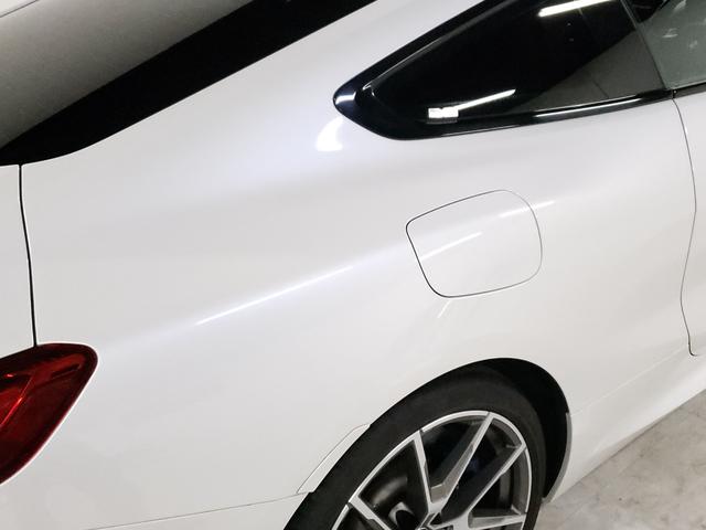 ８シリーズ Ｍ８５０ｉ　ｘＤｒｉｖｅクーペ　カーボンファイバー製ルーフ　レッド＆ブラックツートン革シート　２０インチＡＷ　フルセグＴＶ　ヘッドアップディスプレイ　シートヒーター　シートクーラー　ｈａｒｍａｎｋａｒｄｏｎサラウンドサウンドシステム（27枚目）