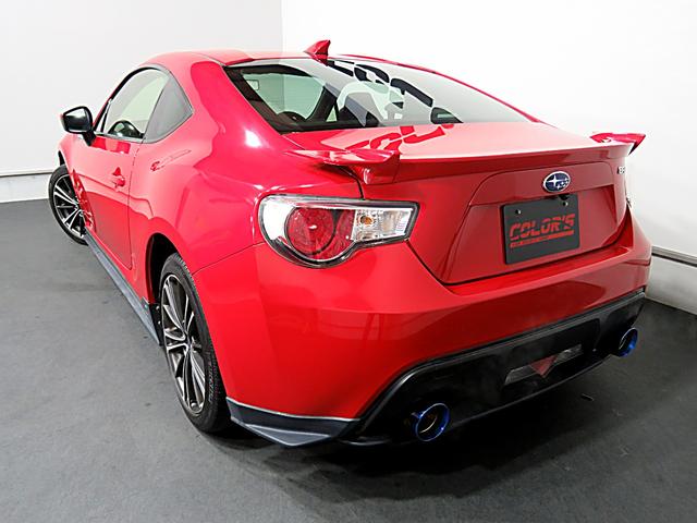 ＢＲＺ Ｓ　ガナドールマフラー　ＳＴＩエアロパーツ　ケンウッドナビＢカメラ　ブラックインテリア　タイミングチェーン　専用スポーツシート　キセノンヘッドライト　フォグランプ　スマートキー　プッシュスターター（4枚目）