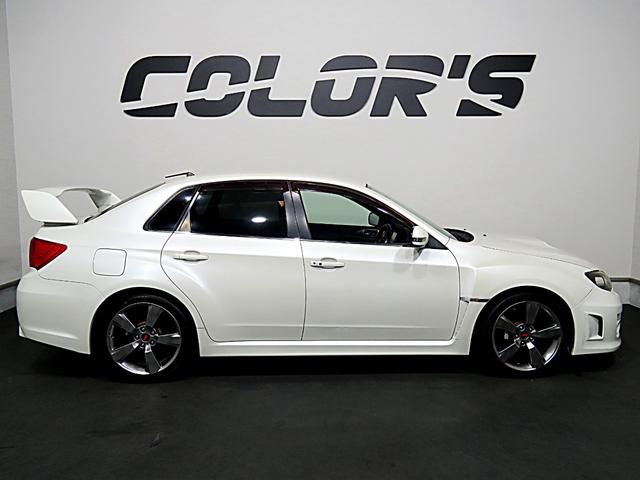 インプレッサ ＷＲＸ　ＳＴｉ　タイミングベルト交換済　エアロパーツ　車高調　スマートキー　専用スポーツシート　大型リアスポイラー　ＥＴＣ　ＳＩドライブ　４ＷＤ　ターボ　フォグランプ　追加メーター（7枚目）