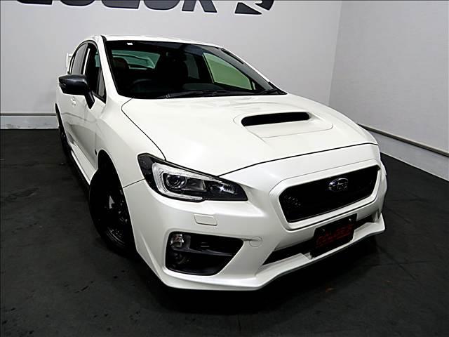 ＷＲＸ Ｓ４ ２．０ＧＴ　ＥｙｅＳｉｇｈｔ　大型リアスポイラー　エアロパーツ　ハーフレザー　バックカメラ　タイミングチェーン　トランクスポイラー　ＥＴＣ　アイサイト　クルーズコントロール　ブラックインテリア（2枚目）