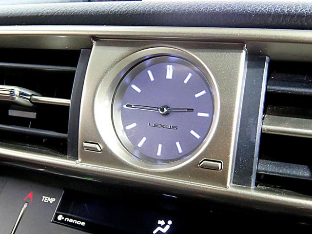 IS IS300h FスポーツXライン 特別仕様車 サンルーフ トランクスポイラー ETC ブラックレッドインテリア スピンドルグリル スマートキー(26枚目)