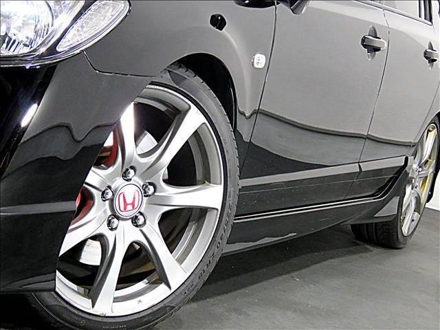 �I�C���������̓���_����A����I�Ɋe���̒��������s���Ē����Ƃ�蒷���A���S�ɕt�����������\�ł��B���̃X�^�b�t���A�����Ɋւ��Ă��ӔC�������Ă��ē����܂��B