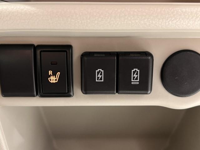 アルトラパン Ｌ　届出済未使用車　衝突軽減ブレーキ　誤発進抑制　車線逸脱警報　標識認識機能　アイドリングストップ　運転席シートヒーター　オートエアコン　電動格納ミラー　キーレスプッシュスタート　軽自動車（32枚目）