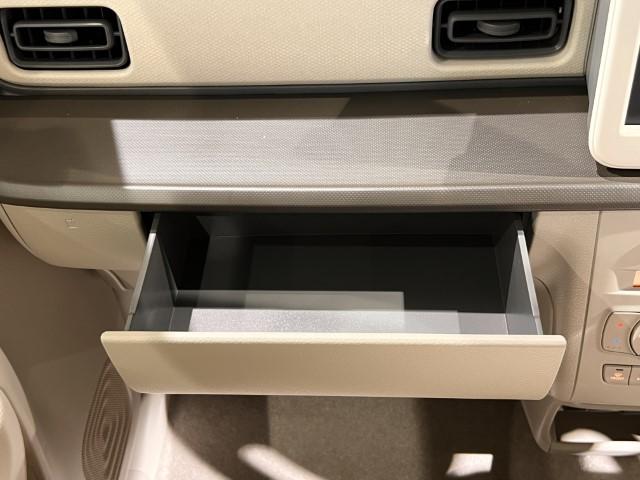 アルトラパン Ｌ　届出済未使用車　衝突軽減ブレーキ　誤発進抑制　車線逸脱警報　標識認識機能　アイドリングストップ　運転席シートヒーター　オートエアコン　電動格納ミラー　キーレスプッシュスタート　軽自動車（34枚目）