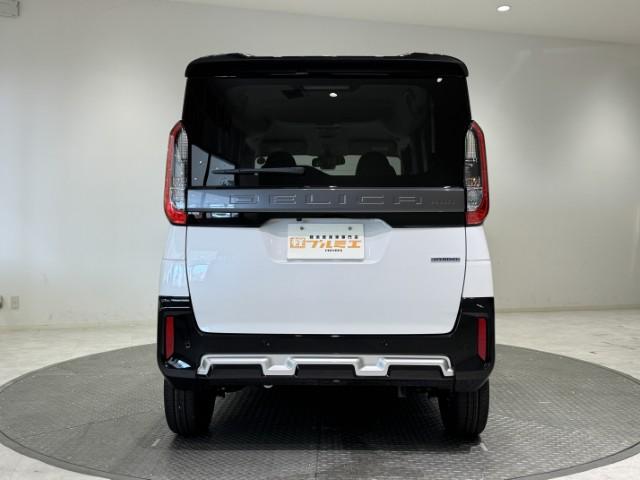 デリカミニ G プレミアム リミテッドエディション 届出済未使用車 衝突軽減ブレーキ 両側電動スライド オートエアコン オートライト ステアリングヒーター LEDライト アルミホイール スマートキー ハイビームオート(9枚目)