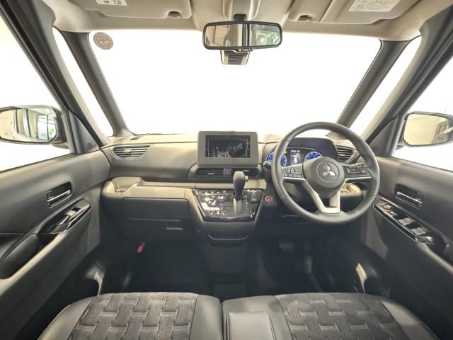 デリカミニ G プレミアム リミテッドエディション 届出済未使用車 衝突軽減ブレーキ 両側電動スライド オートエアコン オートライト ステアリングヒーター LEDライト アルミホイール スマートキー ハイビームオート(18枚目)