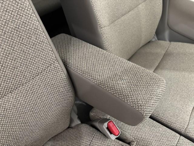 アルトラパン Ｌ　届出済未使用車　衝突軽減ブレーキ　誤発進抑制　車線逸脱警報　標識認識機能　アイドリングストップ　運転席シートヒーター　オートエアコン　電動格納ミラー　キーレスプッシュスタート　軽自動車（27枚目）