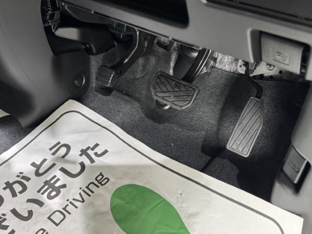 スペーシア ハイブリッドG 届出済未使用車 スズキセーフティサポート 両側スライドドア LEDライト スマートキー オートライト オートエアコン 電動格納ミラー 軽自動車(17枚目)