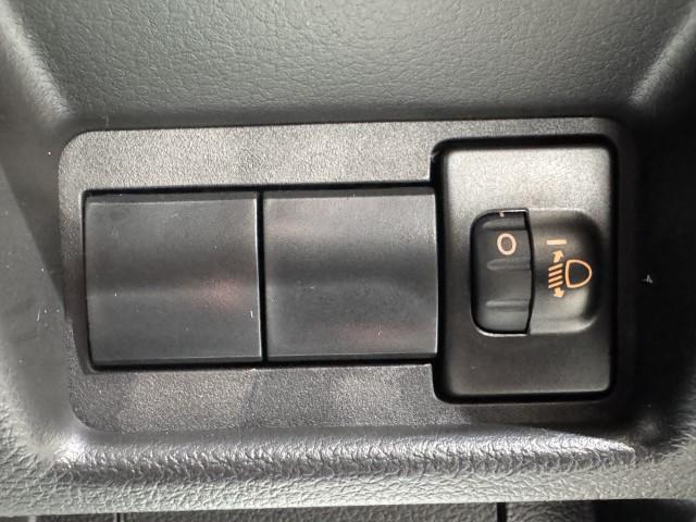 スペーシア ハイブリッドG 届出済未使用車 スズキセーフティサポート 両側スライドドア LEDライト スマートキー オートライト オートエアコン 電動格納ミラー 軽自動車(26枚目)