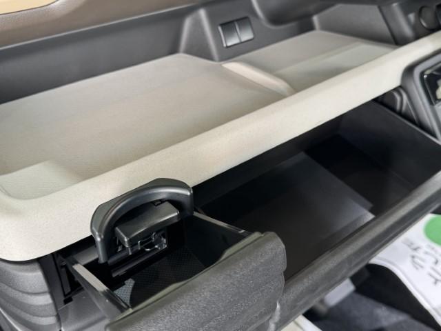 スペーシア ハイブリッドG 届出済未使用車 スズキセーフティサポート 両側スライドドア LEDライト スマートキー オートライト オートエアコン 電動格納ミラー 軽自動車(39枚目)