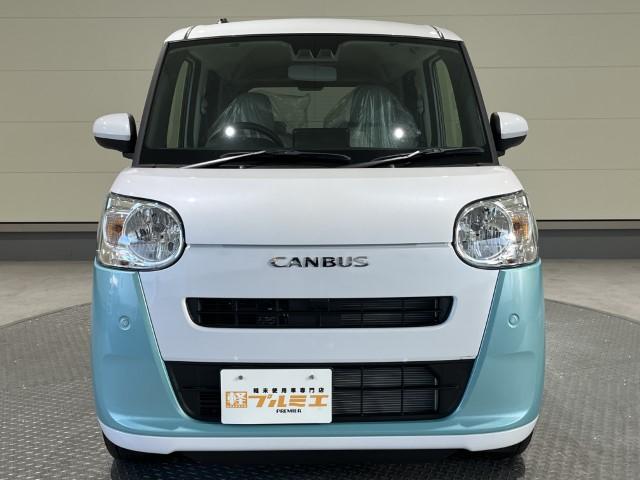 ムーヴキャンバス ストライプスＸ　届出済未使用車　衝突軽減ブレーキ　両側電動スライドドア　電動格納ミラー　アームレスト　シートリフター　ＵＳＢ充電ソケット　アイドリングストップ　オートエアコン　スマートキー　プッシュスタート　軽自動車（5枚目）