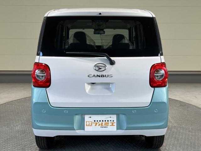 ムーヴキャンバス ストライプスＸ　届出済未使用車　衝突軽減ブレーキ　両側電動スライドドア　電動格納ミラー　アームレスト　シートリフター　ＵＳＢ充電ソケット　アイドリングストップ　オートエアコン　スマートキー　プッシュスタート　軽自動車（9枚目）