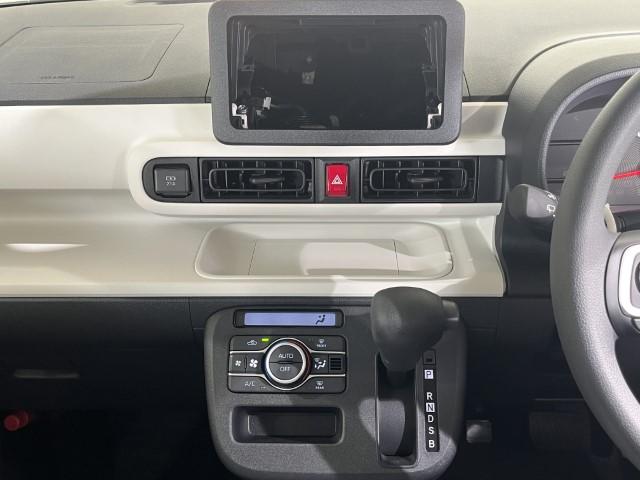 ムーヴキャンバス ストライプスＸ　届出済未使用車　衝突軽減ブレーキ　両側電動スライドドア　電動格納ミラー　アームレスト　シートリフター　ＵＳＢ充電ソケット　アイドリングストップ　オートエアコン　スマートキー　プッシュスタート　軽自動車（30枚目）