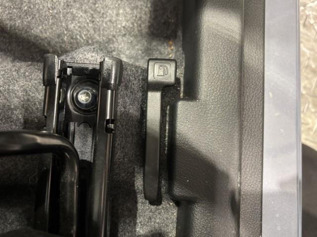 ワゴンＲ ＦＸ　スズキセーフティサポート　衝突軽減ブレーキ　スマートキー　プッシュスタート　オートエアコン　シートヒーター　軽自動車（35枚目）