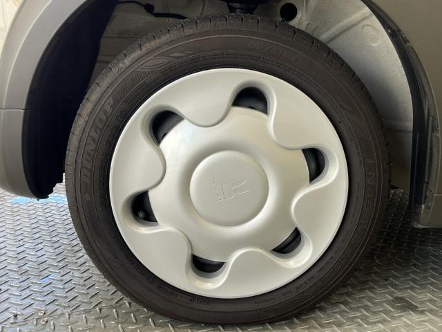 アルトラパン L 届出済未使用車 衝突軽減ブレーキ 誤発進抑制 車線逸脱警報 標識認識機能 アイドリングストップ 運転席シートヒーター オートエアコン 電動格納ミラー キーレスプッシュスタート 軽自動車(14枚目)