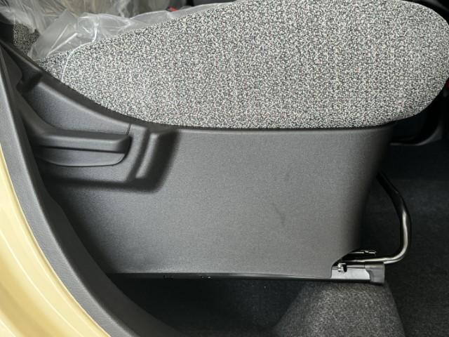 スペーシア ハイブリッドＧ　届出済未使用車　スズキセーフティサポート　両側スライドドア　ＬＥＤライト　スマートキー　オートライト　オートエアコン　電動格納ミラー　軽自動車（48枚目）