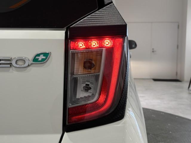 プレオプラス F キーレスエントリー オートライト アイドリングストップ デジタルメーター マニュアルエアコン パワーウィンドウ パワーステアリング 軽自動車(18枚目)