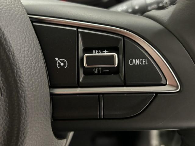 ジムニー XC 届出済未使用車 4WD スズキセーフティサポート 本革巻ステアリング オートエアコン 防汚タイプラゲッジフロア オートライト ヘッドランプウォッシャー 運転席・助手席エアバック 軽自動車(24枚目)