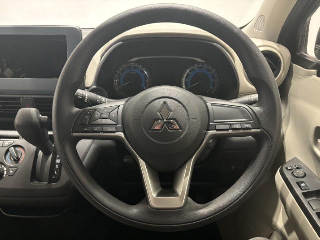 eKワゴン M 届出済未使用車 衝突軽減ブレーキ マニュアルエアコン シートヒーター キーレスエントリー 電動格納ミラー オートライト ステアリングリモコン パワーウィンドウ 軽自動車(18枚目)