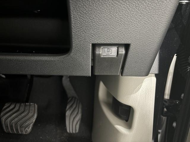 eKワゴン M 届出済未使用車 衝突軽減ブレーキ マニュアルエアコン シートヒーター キーレスエントリー 電動格納ミラー オートライト ステアリングリモコン パワーウィンドウ 軽自動車(26枚目)