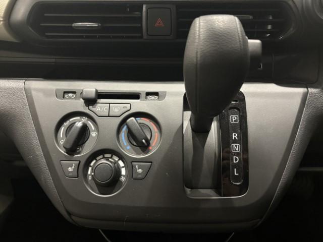 eKワゴン M 届出済未使用車 衝突軽減ブレーキ マニュアルエアコン シートヒーター キーレスエントリー 電動格納ミラー オートライト ステアリングリモコン パワーウィンドウ 軽自動車(31枚目)