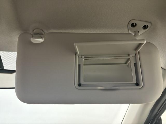 eKワゴン M 届出済未使用車 衝突軽減ブレーキ マニュアルエアコン シートヒーター キーレスエントリー 電動格納ミラー オートライト ステアリングリモコン パワーウィンドウ 軽自動車(45枚目)